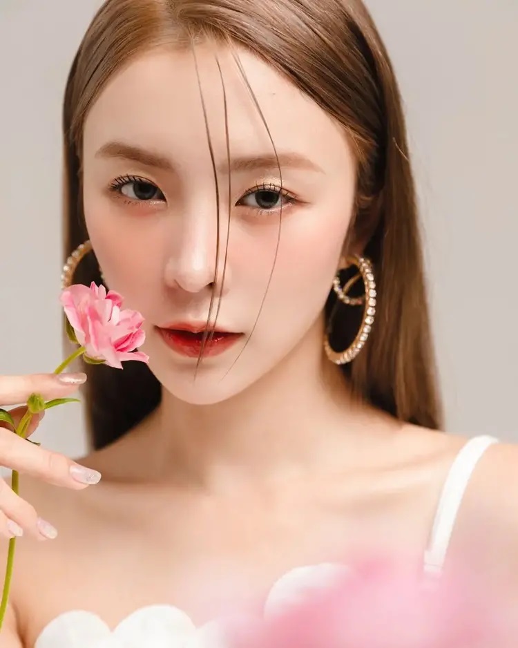 Elkie Chong